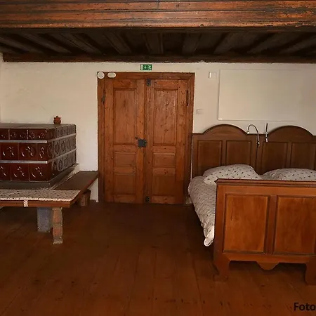 בית נופש Dormouse House In Slovenia