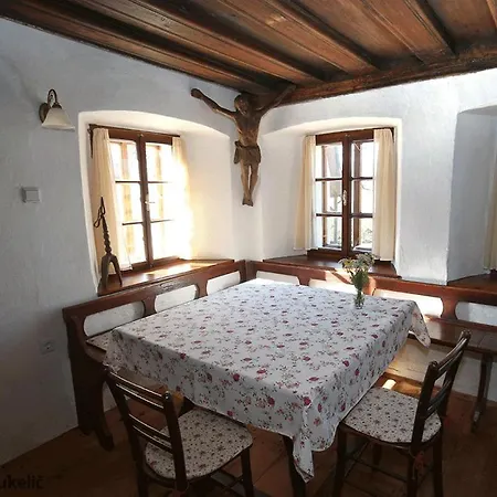 Dormouse House - Historic Countryside Retreat